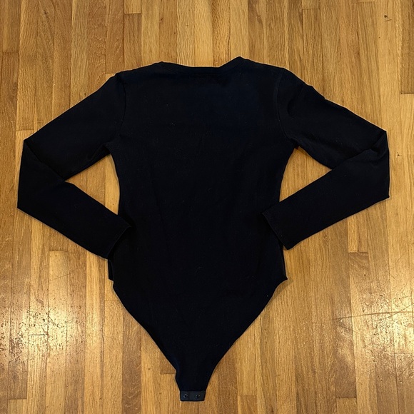 Mangopop | Women’s Black Long Sleeve Bodysuit - Picture 10 of 13
